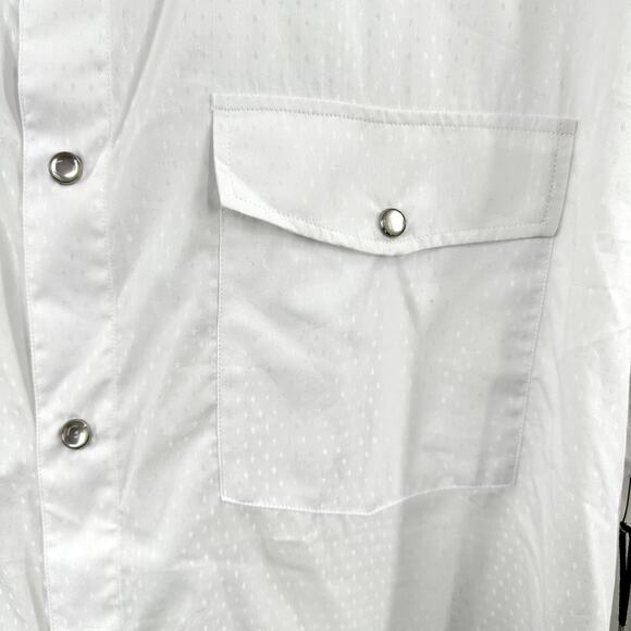 Karl Lagerfeld Paris pearl snap textured button down shirt in white Size XXL - Picture 10 of 12